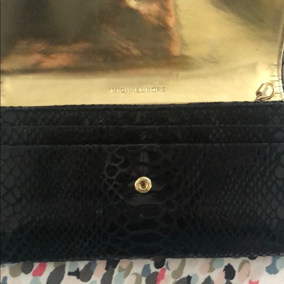 Michael Kors Clutch with Matching wallet - Picture 6 of 7